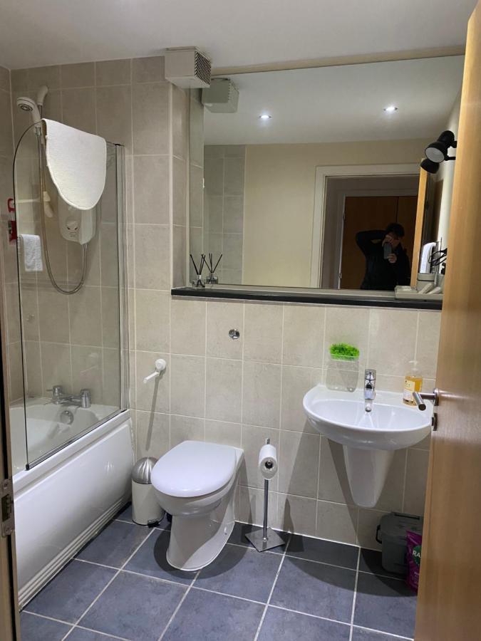City Centre 2 Bedroom Apartment, Secure Parking. Glasgow Extérieur photo