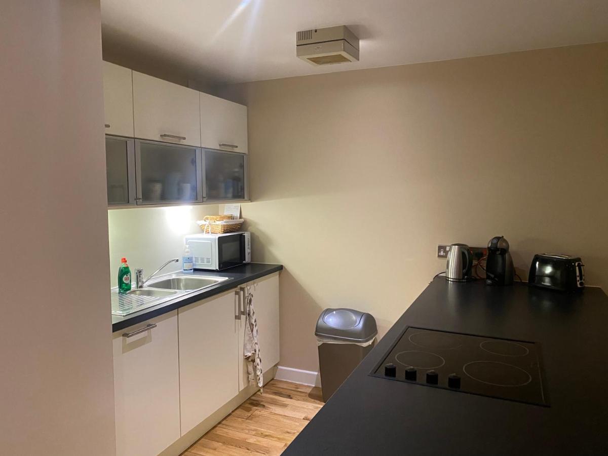 City Centre 2 Bedroom Apartment, Secure Parking. Glasgow Extérieur photo